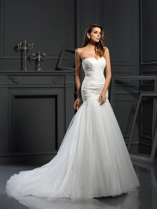 Sleeveless Trumpet/Mermaid Sweetheart Applique Long Tulle Wedding Dresses