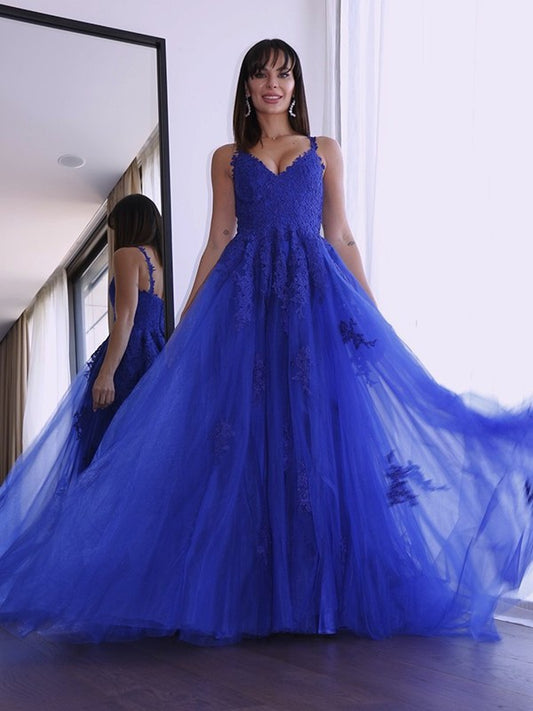 V-neck Tulle Sleeveless A-Line/Princess Applique Sweep/Brush Train Dresses