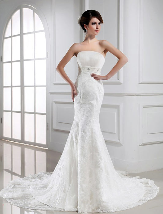 Lace Sleeveless Strapless Beading Trumpet/Mermaid Tulle Wedding Dresses