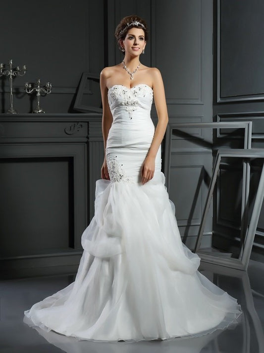 Trumpet/Mermaid Beading Long Sweetheart Sleeveless Net Wedding Dresses