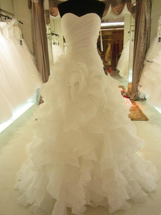 Ruffles Sleeveless Sweetheart Gown Court Organza Ball Train Wedding Dresses