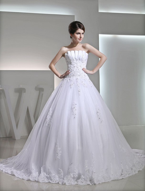 Ball Strapless Beading Sleeveless Gown Satin Applique Wedding Dresses