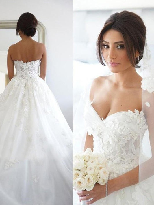 Ball Sweep/Brush Gown Sweetheart Sleeveless Applique Tulle Train Wedding Dresses