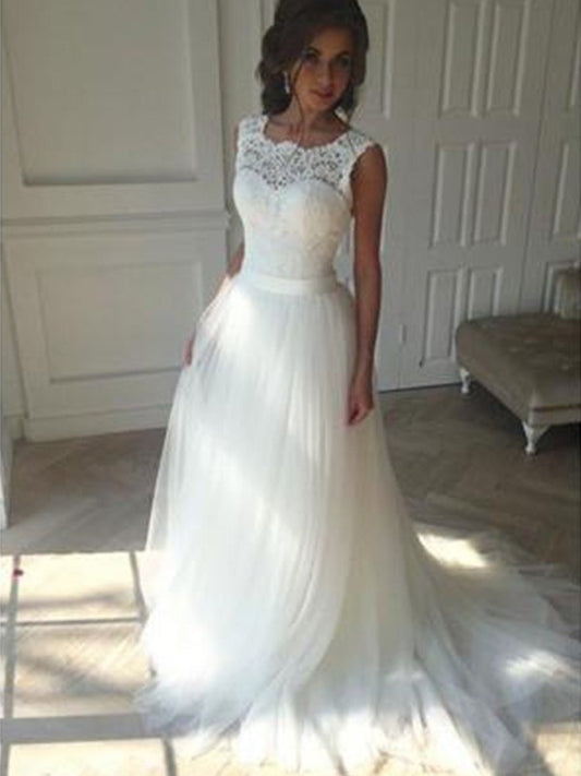 Sleeveless Square Train A-Line/Princess Court Tulle Wedding Dresses