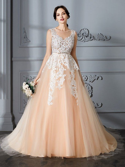 Train Ball Sleeveless Scoop Court Gown Tulle Wedding Dresses