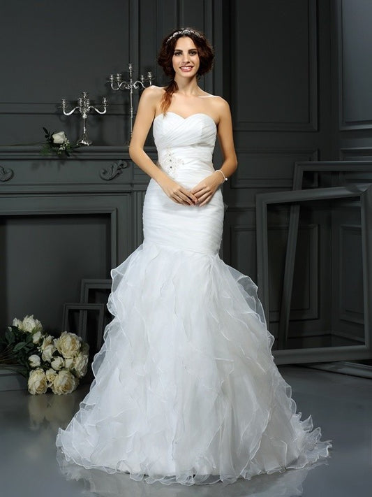 Sleeveless Sweetheart Long Trumpet/Mermaid Beading Organza Wedding Dresses