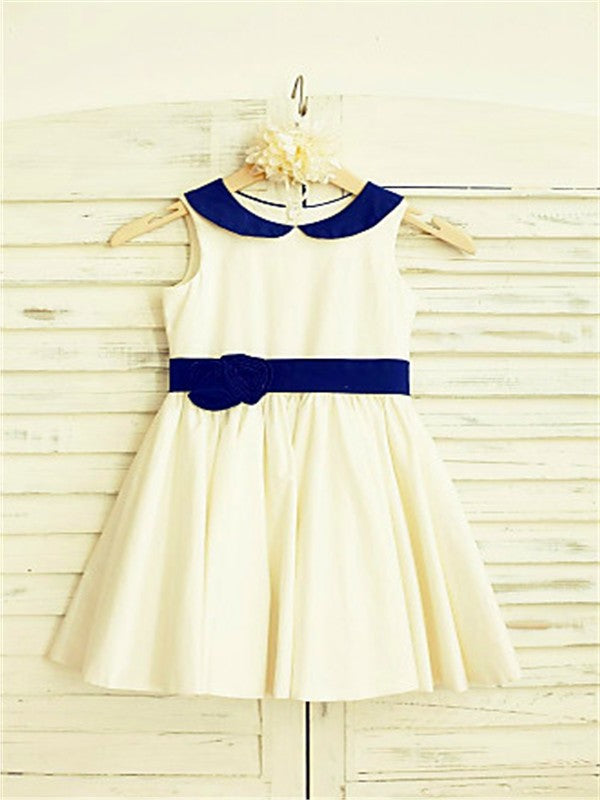 Sleeveless Satin A-line/Princess Flower Tea-Length Hand-made Scoop Flower Girl Dresses