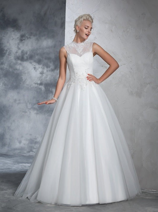 Gown Neck Sleeveless Ball Applique High Long Net Wedding Dresses