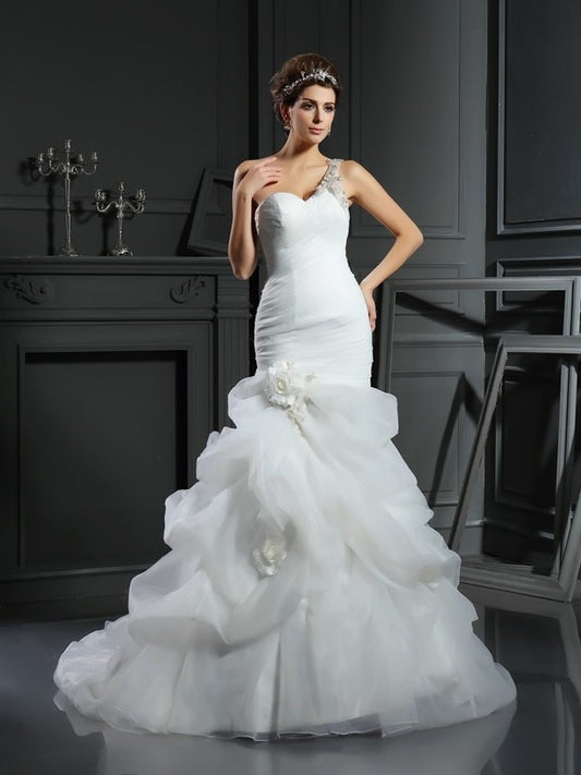 Trumpet/Mermaid Sleeveless Ruffles Sweetheart Long Satin Wedding Dresses