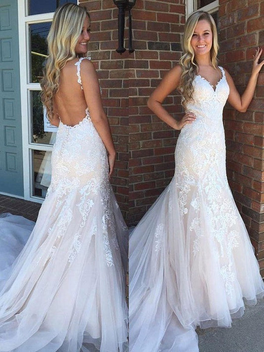 Sleeveless Trumpet/Mermaid V-neck Train Applique Sweep/Brush Tulle Wedding Dresses