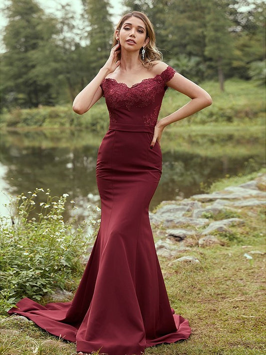 Sweep/Brush Stretch Off-the-Shoulder Sleeveless Applique Sheath/Column Crepe Train Bridesmaid Dresses