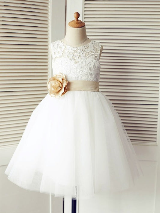 Sleeveless Tulle Scoop A-Line/Princess Lace Knee-Length Flower Girl Dresses