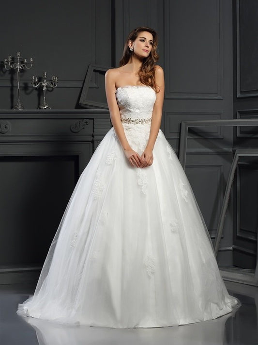 Ball Sleeveless Strapless Gown Long Applique Net Wedding Dresses