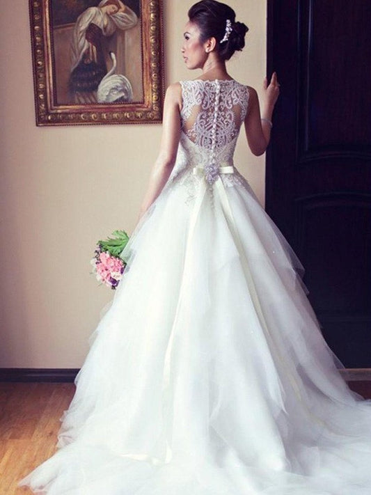 Scoop Sash/Ribbon/Belt Beading Train Chapel Lace Sleeveless Applique A-Line/Princess Tulle Wedding Dresses