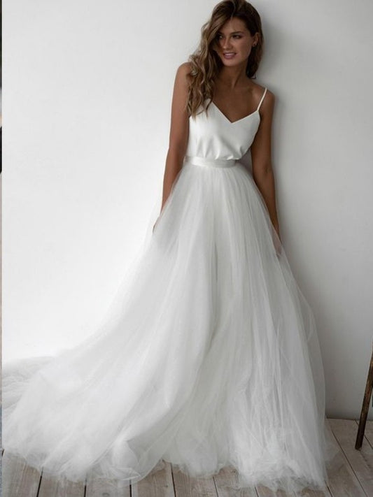 Tulle Straps Sweep/Brush A-Line/Princess Ruffles Spaghetti Sleeveless Train Wedding Dresses