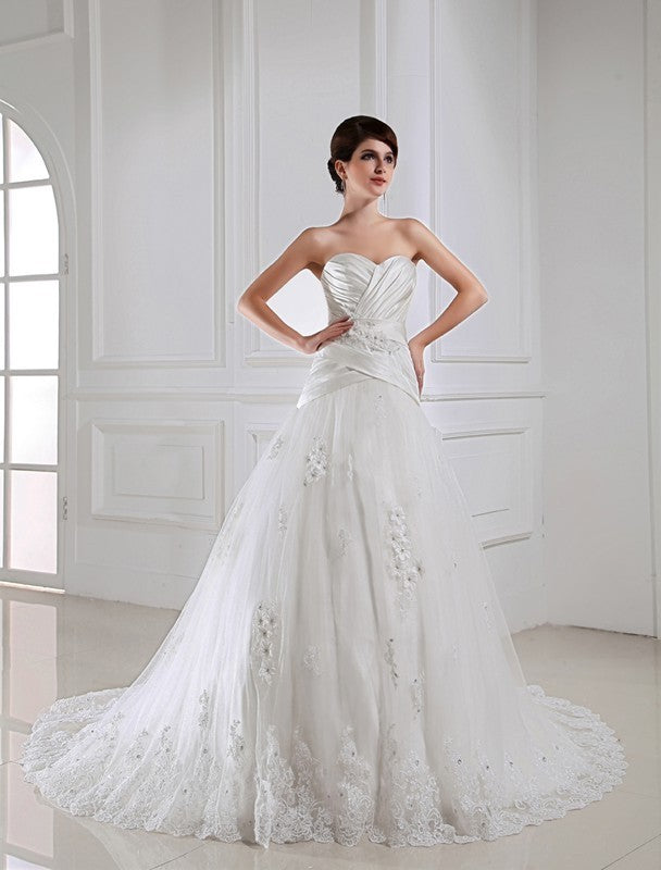 Applique Satin Sleeveless A-Line/Princess Sweetheart Beading Tulle Wedding Dresses