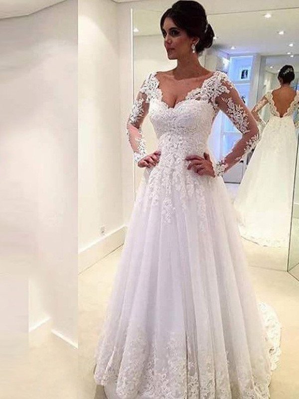 V-neck Sweep/Brush Gown Ball Lace Long Sleeves Train Tulle Wedding Dresses