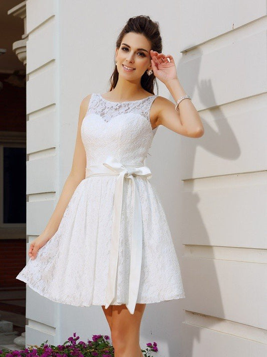 A-Line/Princess Ashleigh Scoop Sash/Ribbon/Belt Sleeveless Short Lace Cocktail Dresses Homecoming Dresses