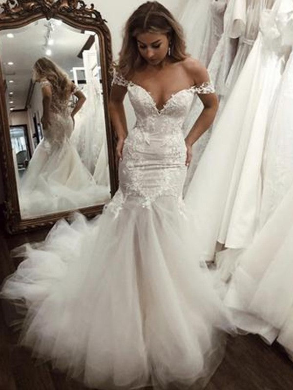 Tulle Sweep/Brush Off-the-Shoulder Applique Sleeveless Trumpet/Mermaid Train Wedding Dresses