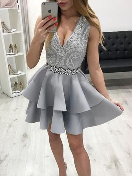 Applique V-neck Sleeveless A-Line/Princess Satin Short/Mini Homecoming Dress