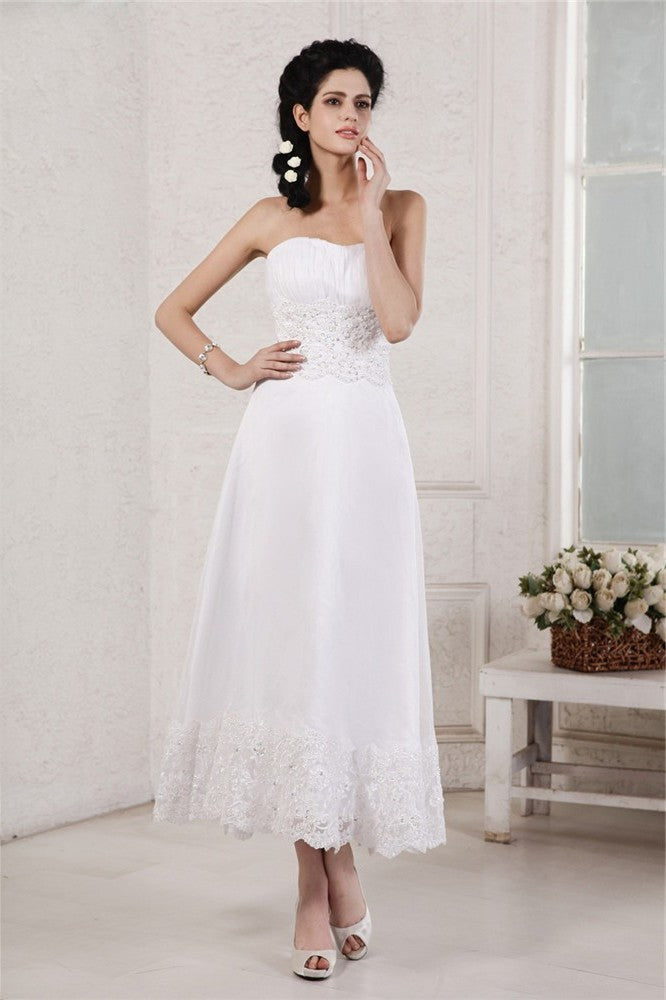 Sleeveless Pleats Short A-Line/Princess Strapless Beading Applique Chiffon Wedding Dresses