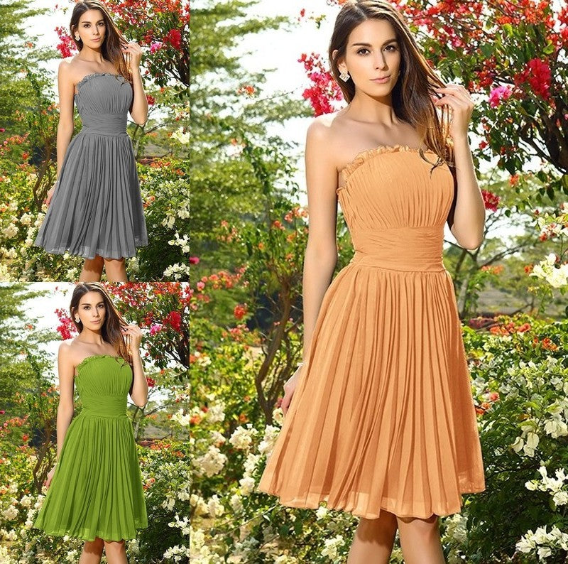 Sleeveless Short A-Line/Princess Strapless Pleats Chiffon Bridesmaid Dresses