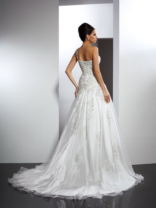 Sleeveless Long A-Line/Princess One-Shoulder Applique Satin Wedding Dresses