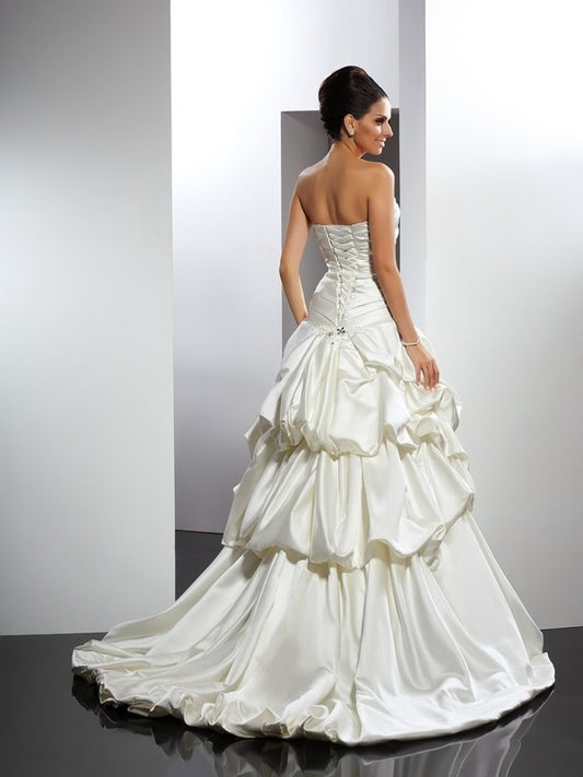 Ball Sweetheart Long Sleeveless Gown Satin Wedding Dresses