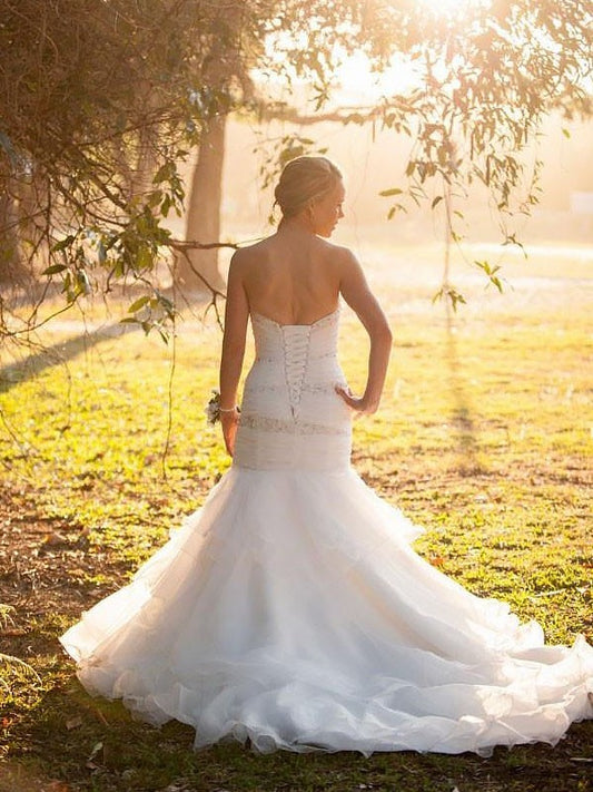 Sleeveless Train Trumpet/Mermaid Court Sweetheart Tulle Wedding Dresses