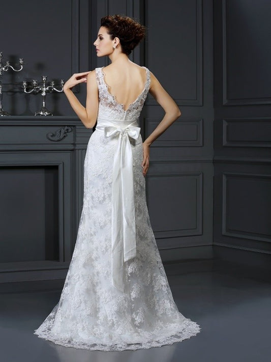 Sweetheart Sleeveless Applique Trumpet/Mermaid Long Lace Wedding Dresses