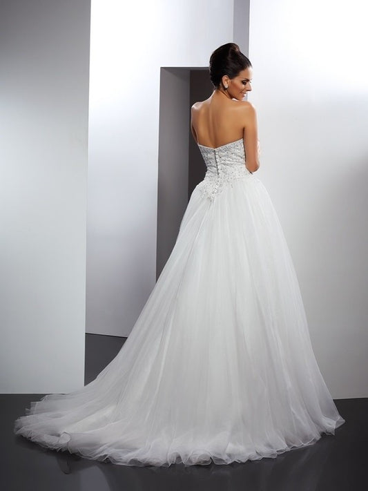 Sleeveless Sweetheart A-Line/Princess Long Applique Net Wedding Dresses