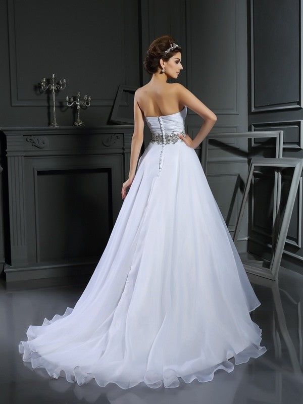 Sleeveless Sweetheart Ball Beading Long Gown Satin Wedding Dresses