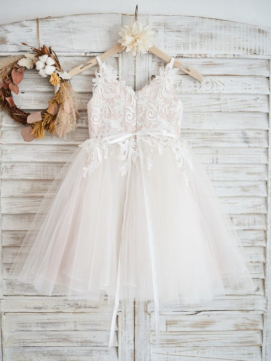 Sleeveless A-Line/Princess Tulle V-neck Lace Knee-Length Flower Girl Dresses