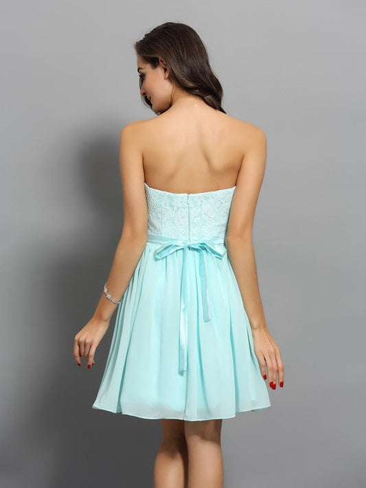 A-Line/Princess Sweetheart Beading Sleeveless Short Chiffon Homecoming Dresses Mylee Cocktail Dresses