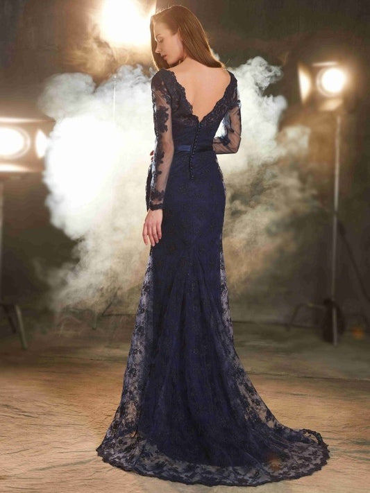 Sleeves Trumpet/Mermaid V-neck Long Applique Sweep/Brush Train Lace Dresses