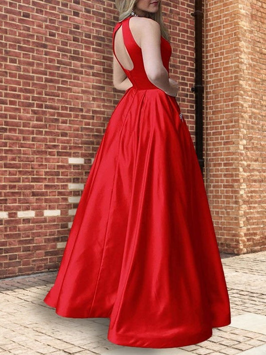 Floor-Length Halter Sleeveless A-Line/Princess Beading Satin Dresses