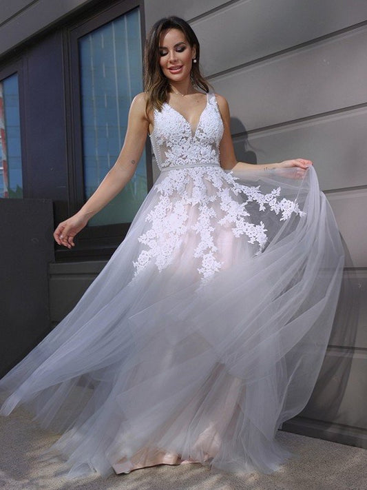 A-Line/Princess Sleeveless V-neck Applique Sweep/Brush Tulle Train Wedding Dresses