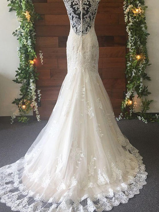 Sweep/Brush Tulle V-neck Lace Trumpet/Mermaid Sleeveless Train Wedding Dresses