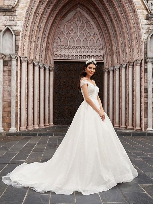 Sleeveless Ball Ruched Court Gown Tulle Off-the-Shoulder Train Wedding Dresses