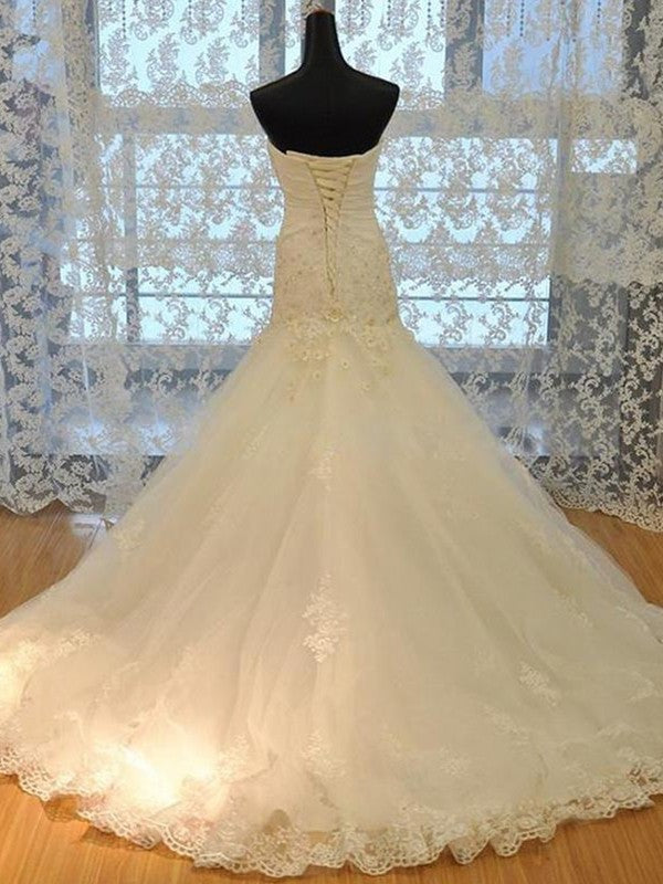 Trumpet/Mermaid Court Tulle Sleeveless Applique Sweetheart Train Wedding Dresses