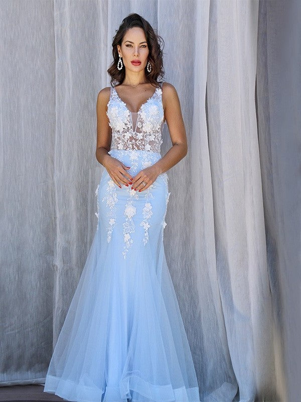 Trumpet/Mermaid Tulle Sleeveless V-neck Applique Floor-Length Dresses