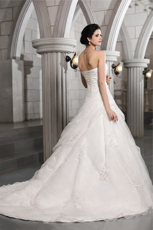 Beading Sleeveless Applique Long Sweetheart A-Line/Princess Organza Wedding Dresses