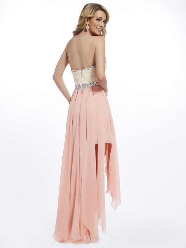 High Sleeveless A-Line/Princess Beading Sweetheart Low Chiffon Dresses