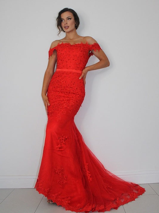 Off-the-Shoulder Trumpet/Mermaid Applique Sleeveless Tulle Sweep/Brush Train Dresses