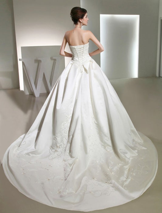 Sleeveless Long Gown Strapless Beading Ball Satin Wedding Dresses