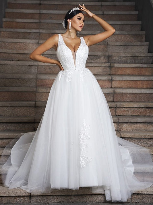 V-neck Tulle Sweep/Brush Applique Sleeveless A-Line/Princess Train Wedding Dresses