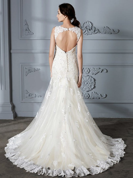 Sweetheart Court Sleeveless Trumpet/Mermaid Lace Train Wedding Dresses