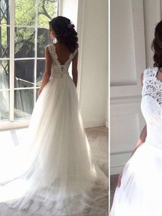 Sleeveless Square Train A-Line/Princess Court Tulle Wedding Dresses