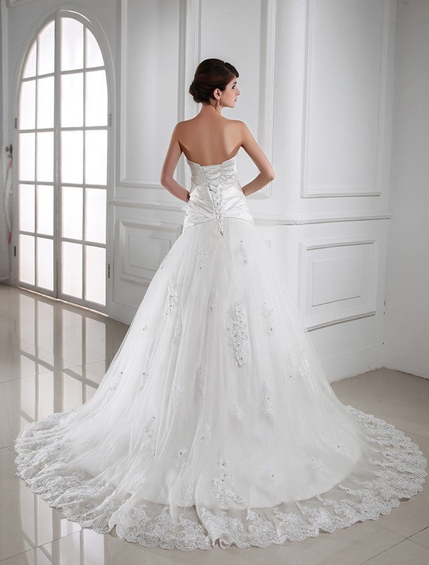 Applique Satin Sleeveless A-Line/Princess Sweetheart Beading Tulle Wedding Dresses