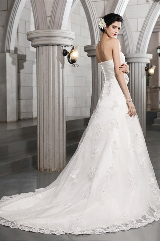 Flower Applique Strapless Hand-Made Long Beading A-Line/Princess Sleeveless Satin Wedding Dresses